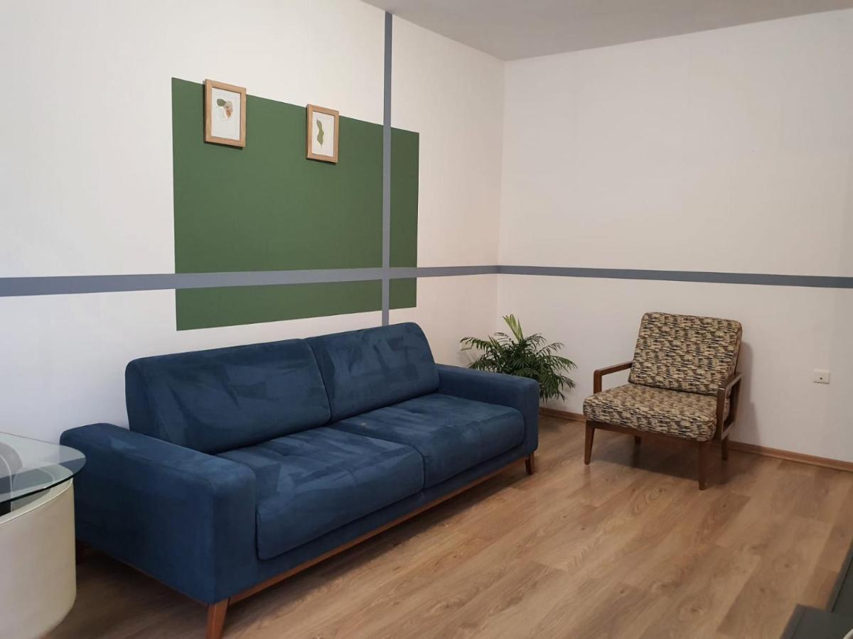 Heris'S Apartment Tirana Buitenkant foto
